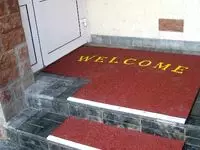 Резиновые ковры для улицы и входных зон