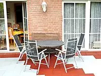 Резиновая плитка для летнего кафе