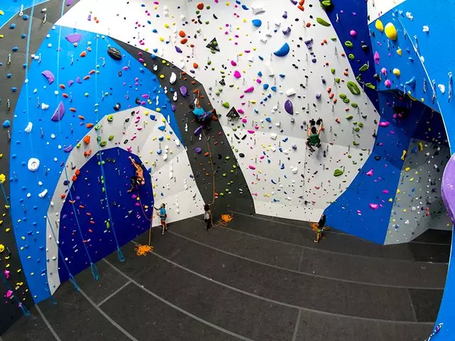 Напольное покрытие как элемент спортивного скалодрома