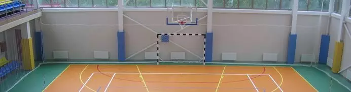 Укладка линолеума на пол